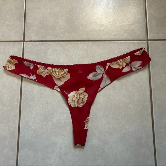 Victoria's Secret red floral print Chemise slip dress/nightgown - Picture 7 of 10